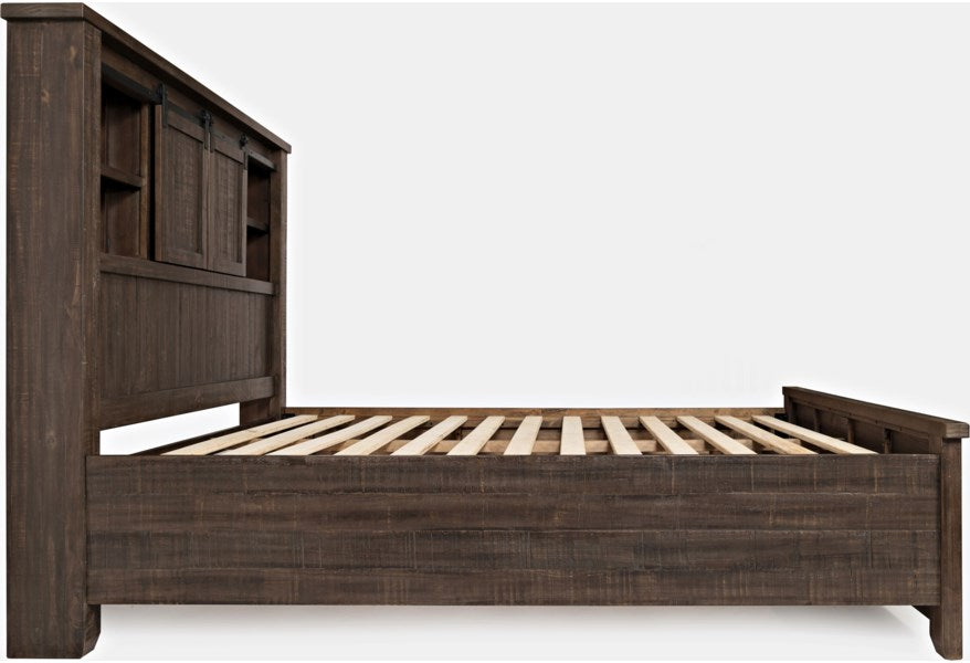 Jofran Madison County King Barn Door Bed in Barnwood