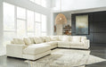 Lindyn Sectional with Chaise - Yankee Furniture Barn (Ossipee,NH)