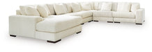 Lindyn Sectional with Chaise - Yankee Furniture Barn (Ossipee,NH)
