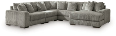 Lindyn Sectional with Chaise - Yankee Furniture Barn (Ossipee,NH)