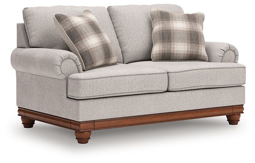 Clearbrooke Loveseat - Yankee Furniture Barn (Ossipee,NH)