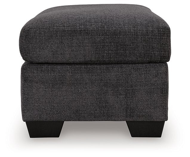 Loreo Ottoman