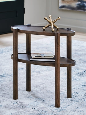 Wiattbury Accent Table - Yankee Furniture Barn (Ossipee,NH)