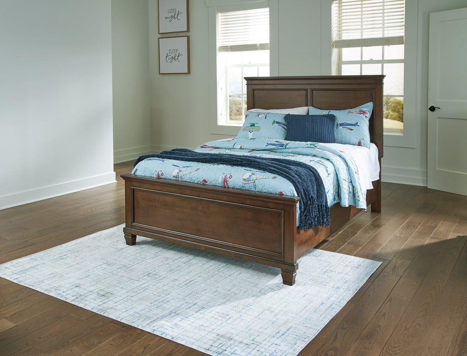 Danabrin Bed - Yankee Furniture Barn (Ossipee,NH)