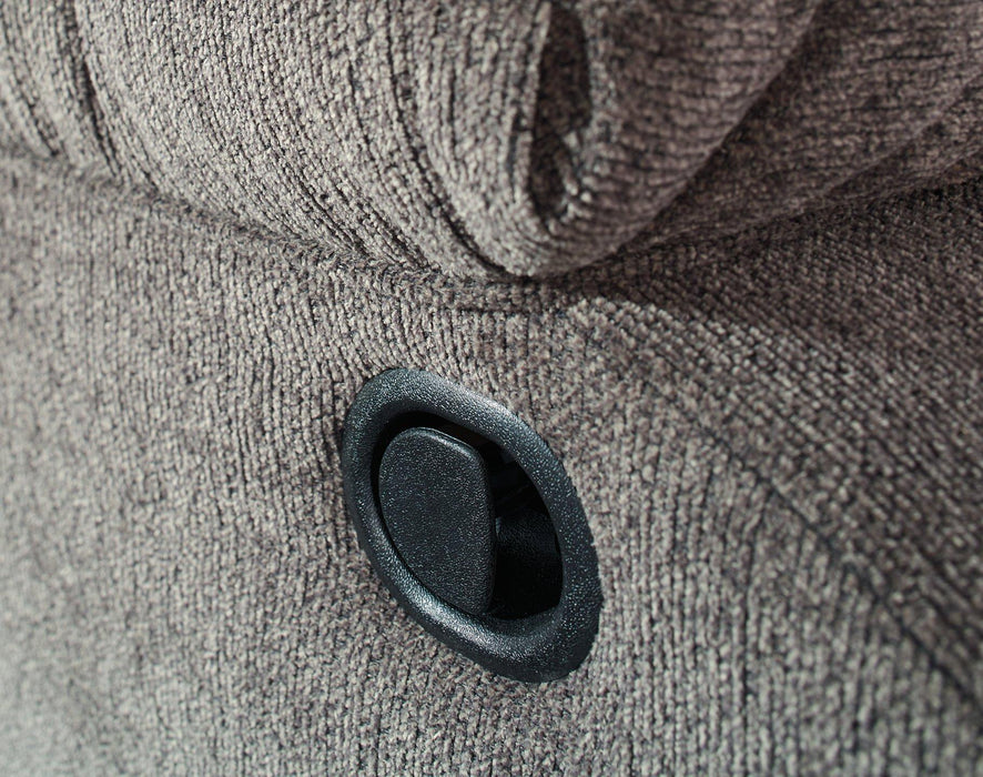 Tulen Recliner - Yankee Furniture Barn (Ossipee,NH)