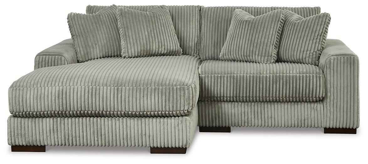Lindyn Sectional with Chaise - Yankee Furniture Barn (Ossipee,NH)