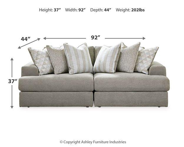 Avaliyah Living Room Set