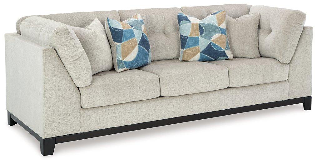 Maxon Place Sectional with Chaise - Yankee Furniture Barn (Ossipee,NH)