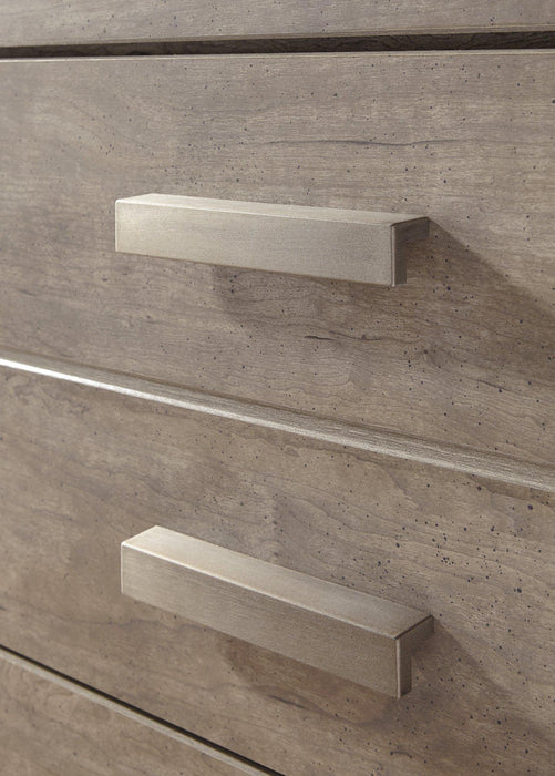 Culverbach Dresser and Mirror - Yankee Furniture Barn (Ossipee,NH)