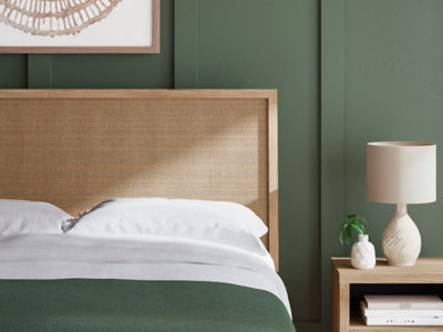 Cielden Bed - Yankee Furniture Barn (Ossipee,NH)