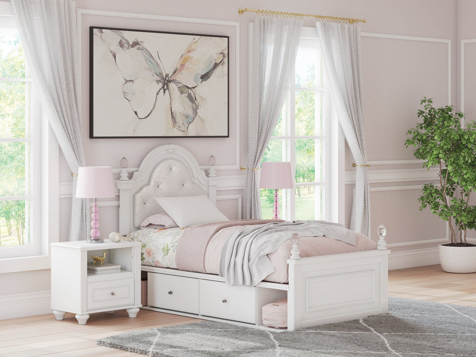 Kozlani Upholstered Bed