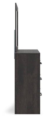 Hollivern Dresser and Mirror - Yankee Furniture Barn (Ossipee,NH)