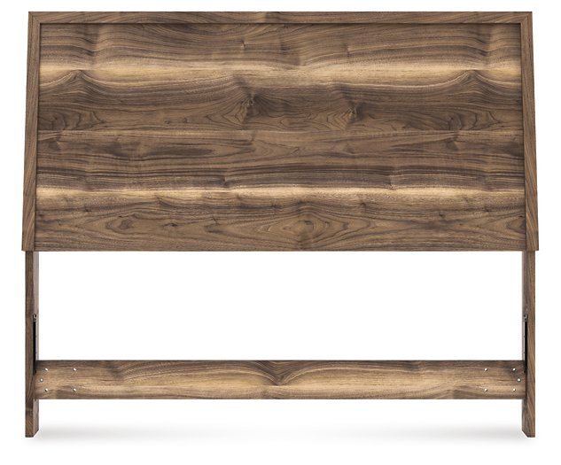 Chirason Bed - Yankee Furniture Barn (Ossipee,NH)