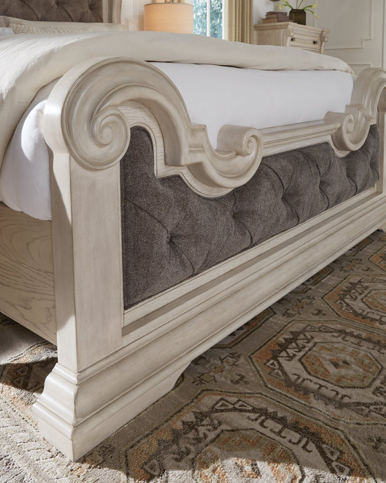 Bruchandi Upholstered Bed - Yankee Furniture Barn (Ossipee,NH)