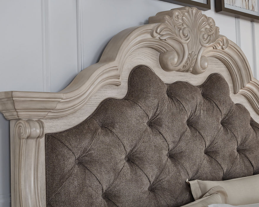 Bruchandi Upholstered Bed - Yankee Furniture Barn (Ossipee,NH)