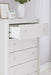 Hallityn Chest of Drawers - Yankee Furniture Barn (Ossipee,NH)