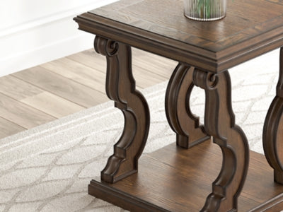 Maylee End Table - Yankee Furniture Barn (Ossipee,NH)