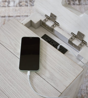 Robbinsdale Chairside End Table - Yankee Furniture Barn (Ossipee,NH)